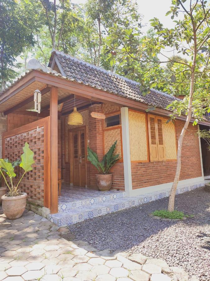 Andung Andung Villa And Resto Banyuwangi (East Java) Exterior photo
